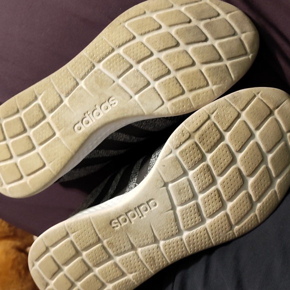 Adidas size 7.5 women's. - Picture 4 of 8